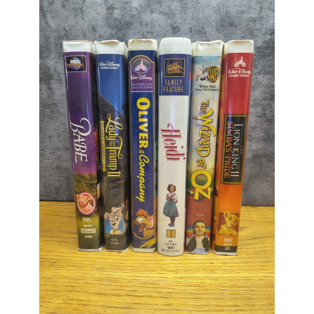 Vintage Lot 6 VHS Tapes Variety Children Family Movies Disney w/ Cases Classics